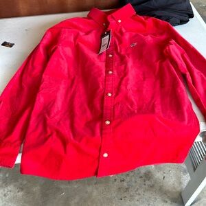 Boys size 12-14 Vineyard Vines corduroy red button up shirt